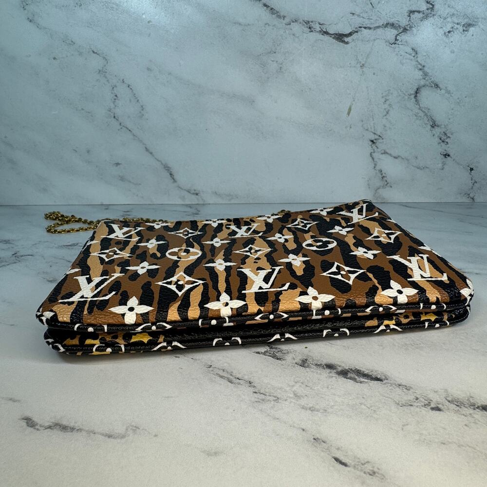 Louis Vuitton Jungle Pochette Double Zip Shoulder/Crossbody bag leopard monogram - Picture 14 of 16